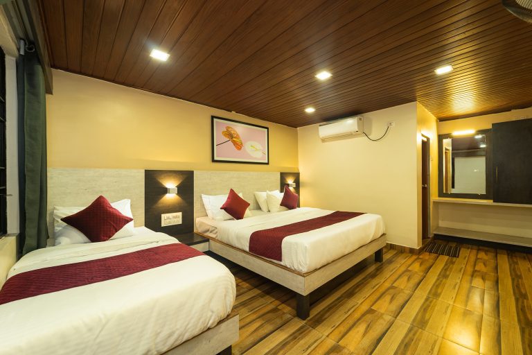 River Edge Dandeli River Resort 10